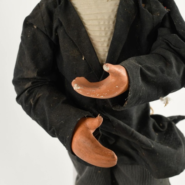 L'homme à la veste noire 2