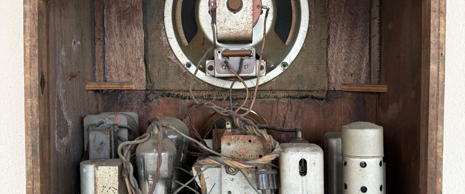 Poste de radio ancien GMR