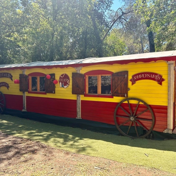 Roulotte en bois