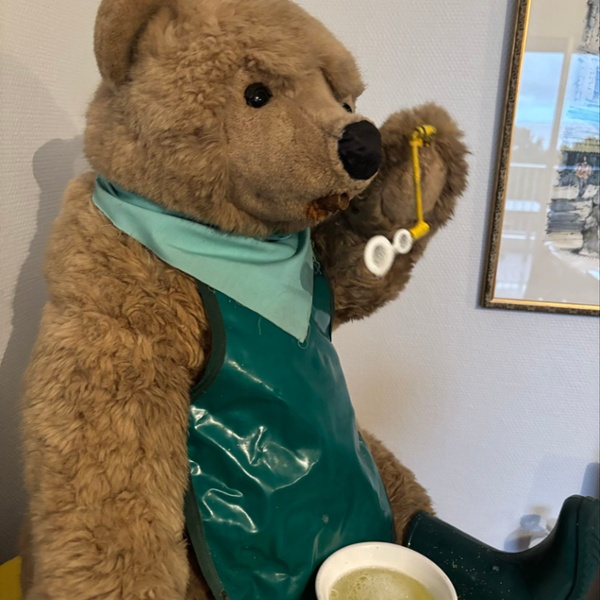 L'ours qui fait des bulles 3